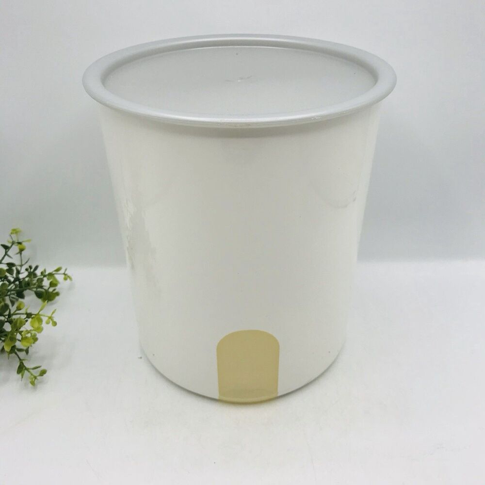 Tupperware One-Touch Reminder Large Canister White W/ Silver Lid COFFEE SMELL